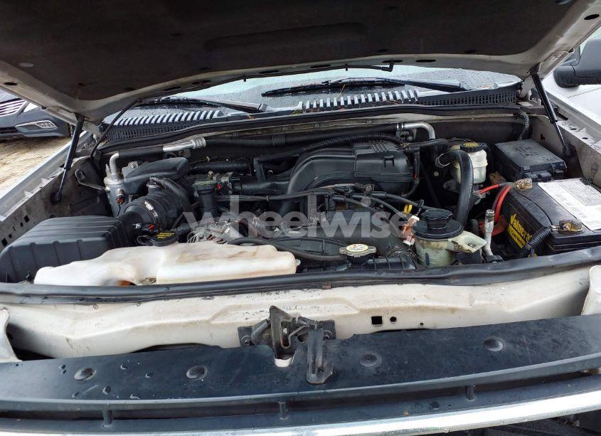 Photo 10 of 2010 Ford Explorer XLT (VIN 1FMEU6DE4AUA04996)