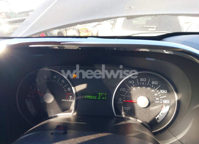 Photo 7 of 2010 Ford Explorer XLT (VIN 1FMEU6DE4AUA64406)