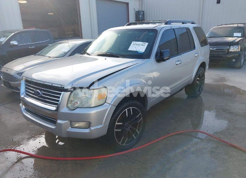 Photo 2 of 2010 Ford Explorer XLT (VIN 1FMEU6DE6AUA11223)