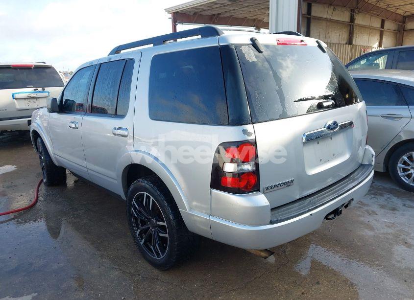 Photo 3 of 2010 Ford Explorer XLT (VIN 1FMEU6DE6AUA11223)