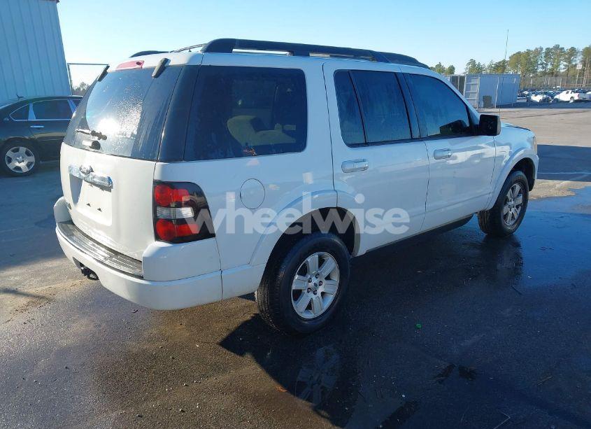 Photo 4 of 2010 Ford Explorer XLT (VIN 1FMEU6DE6AUA86018)