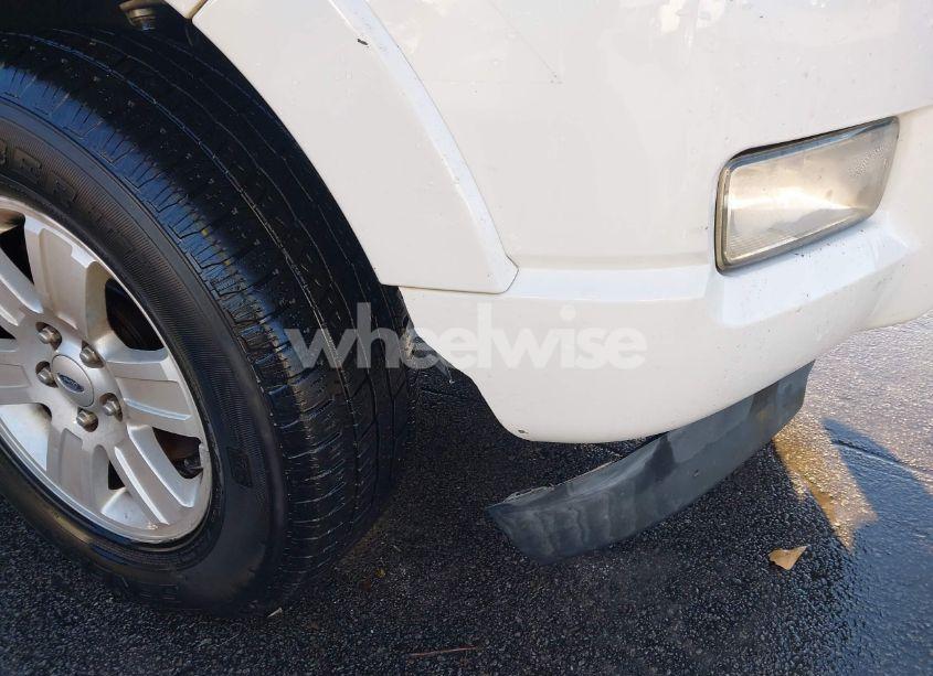 Photo 6 of 2010 Ford Explorer XLT (VIN 1FMEU6DE6AUA86018)