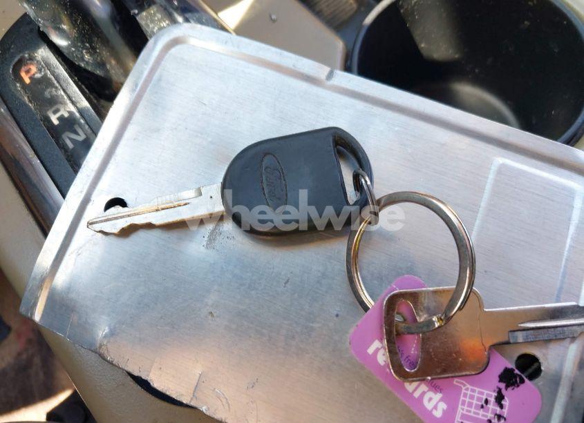 Photo 11 of 2010 Ford Explorer XLT (VIN 1FMEU6DE8AUA53893)