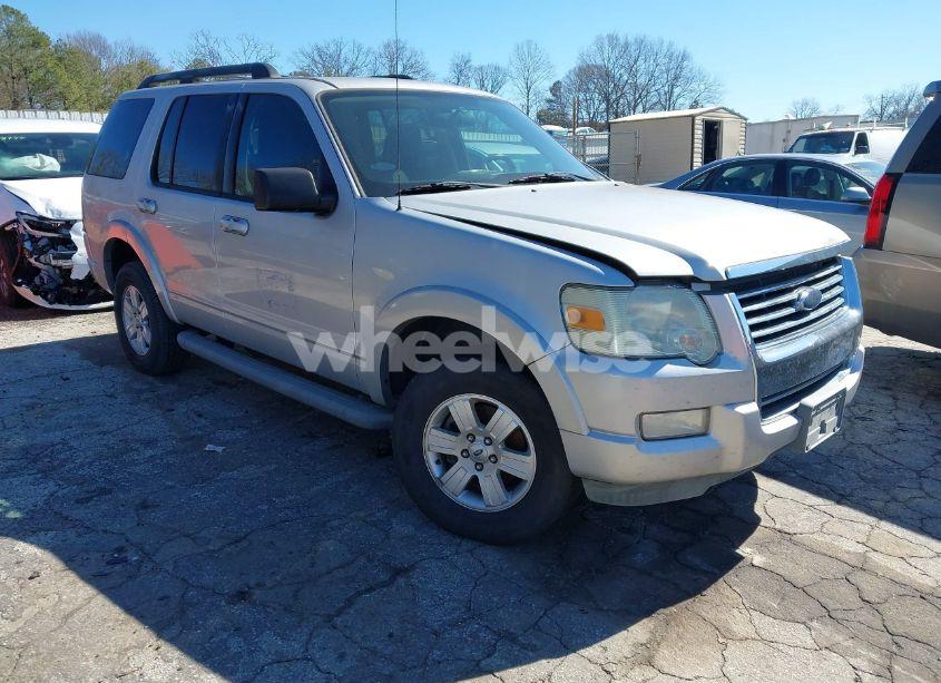 2010 Ford Explorer XLT (VIN 1FMEU6DEXAUA64409) main photo