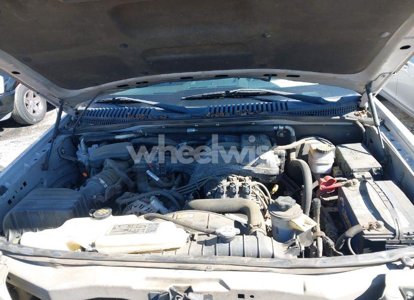 Photo 10 of 2010 Ford Explorer XLT (VIN 1FMEU6DEXAUA64409)