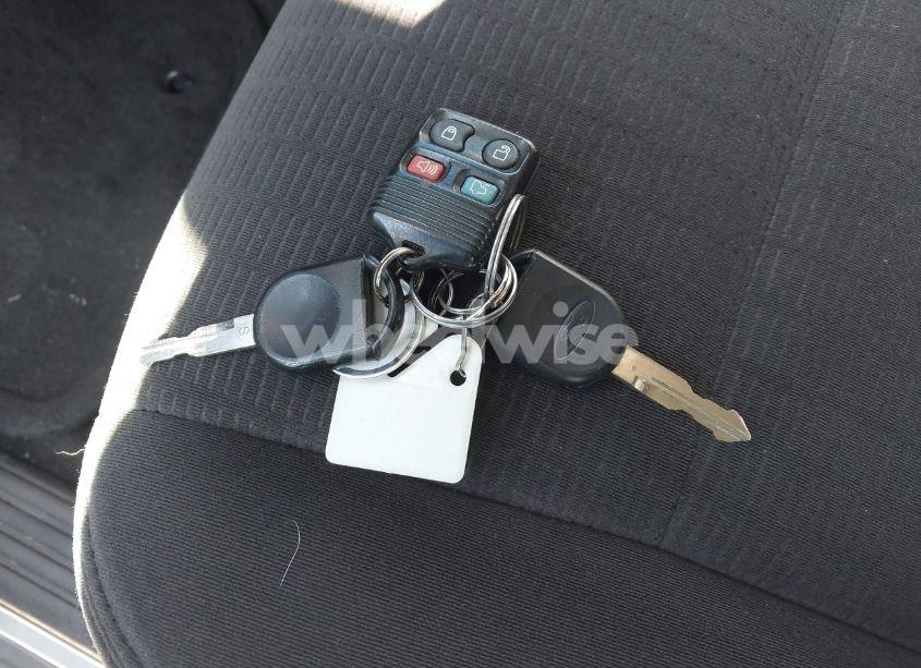 Photo 11 of 2010 Ford Explorer XLT (VIN 1FMEU6DEXAUA64409)