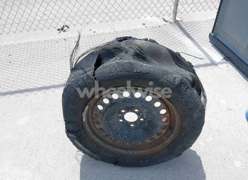 Photo 12 of 2010 Ford Explorer LIMITED (VIN 1FMEU6FE3AUA43642)