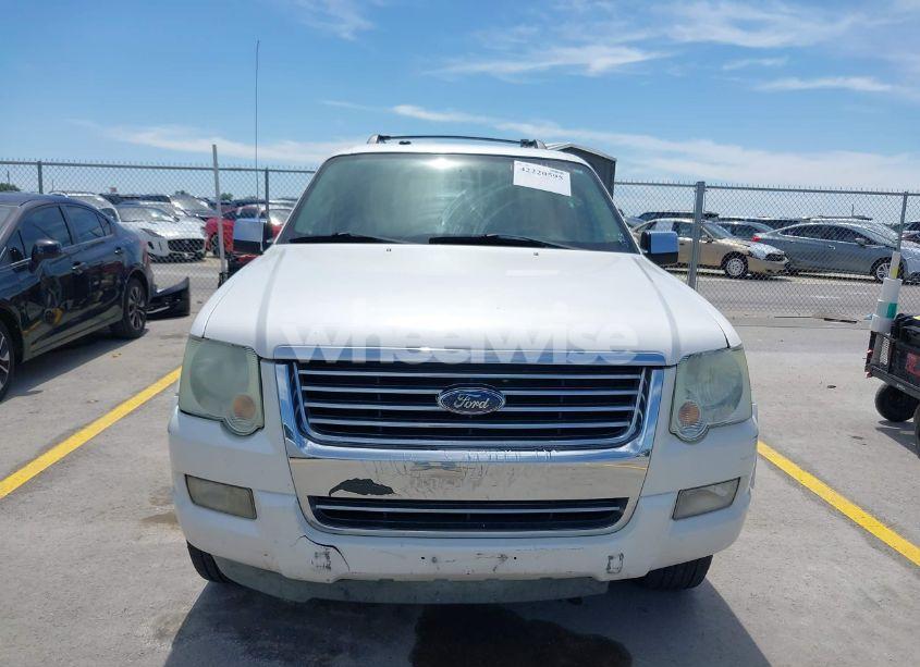Photo 6 of 2010 Ford Explorer LIMITED (VIN 1FMEU6FE3AUA43642)