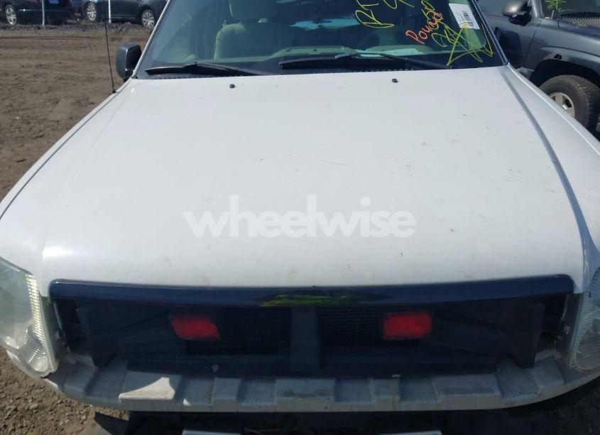 Photo 10 of 2006 Ford Explorer XLS (VIN 1FMEU72E06UB34600)