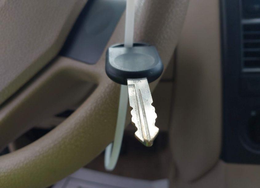 Photo 11 of 2006 Ford Explorer XLS (VIN 1FMEU72E16UA67795)