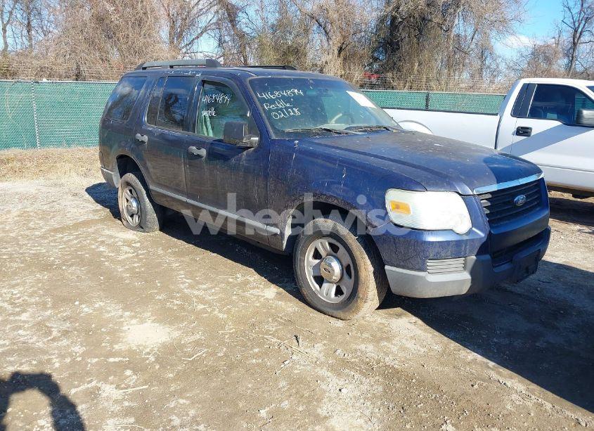 2006 Ford Explorer XLS (VIN 1FMEU72E16UB28076) main photo