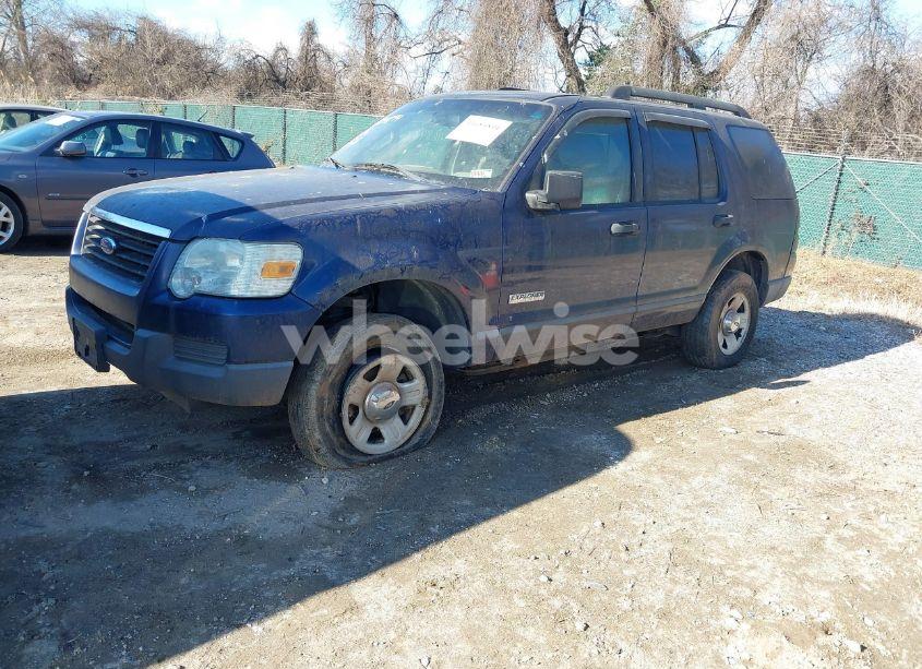 Photo 2 of 2006 Ford Explorer XLS (VIN 1FMEU72E16UB28076)