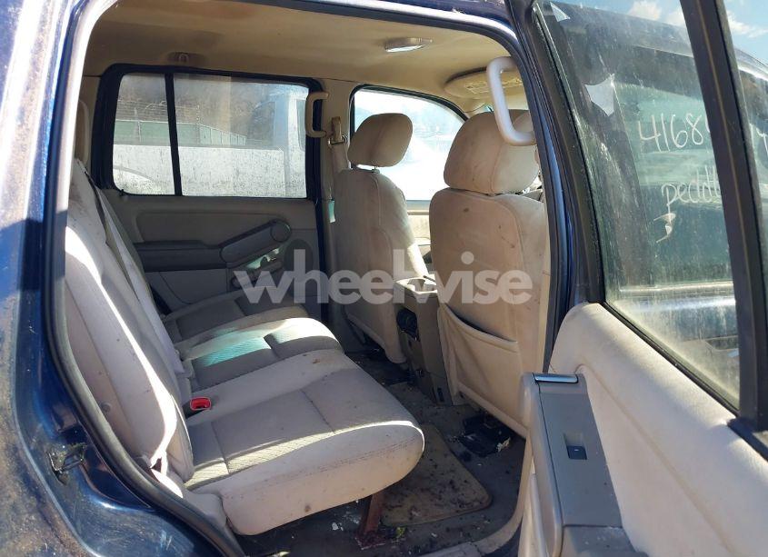 Photo 8 of 2006 Ford Explorer XLS (VIN 1FMEU72E16UB28076)