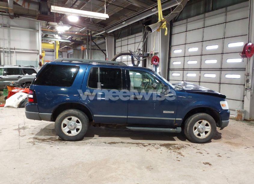 Photo 13 of 2006 Ford Explorer XLS (VIN 1FMEU72E26UB63399)