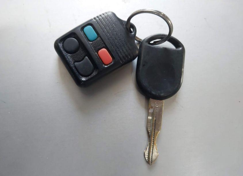 Photo 11 of 2006 Ford Explorer XLS (VIN 1FMEU72EX6UB51209)