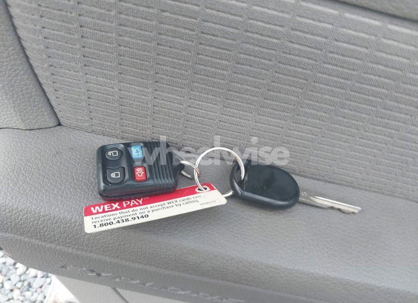 Photo 11 of 2006 Ford Explorer XLT (VIN 1FMEU73806UB54242)