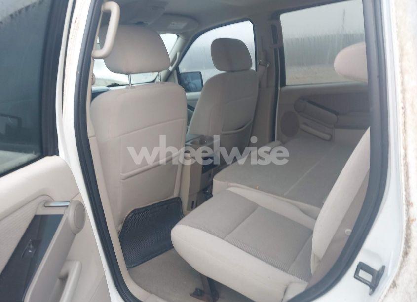 Photo 8 of 2006 Ford Explorer XLT (VIN 1FMEU73806UB54242)