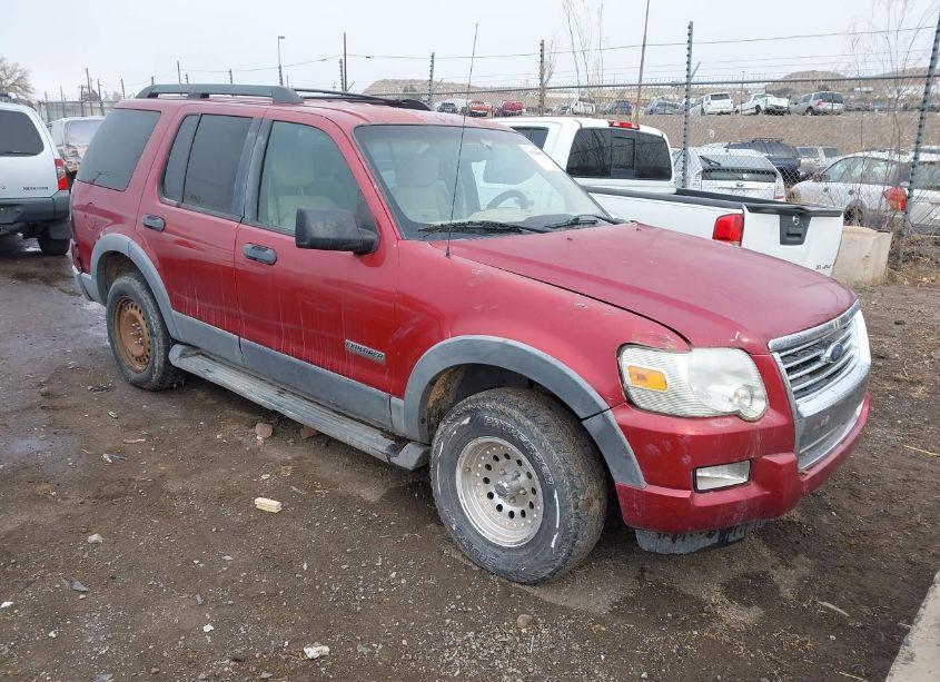 2006 Ford Explorer XLT (VIN 1FMEU73806ZA04487) main photo