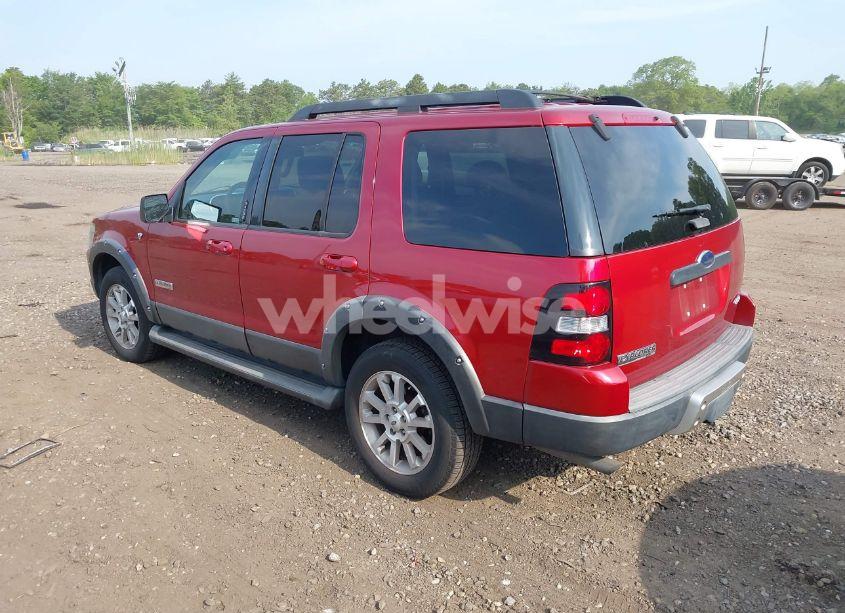 Photo 3 of 2008 Ford Explorer XLT (VIN 1FMEU73828UB36876)