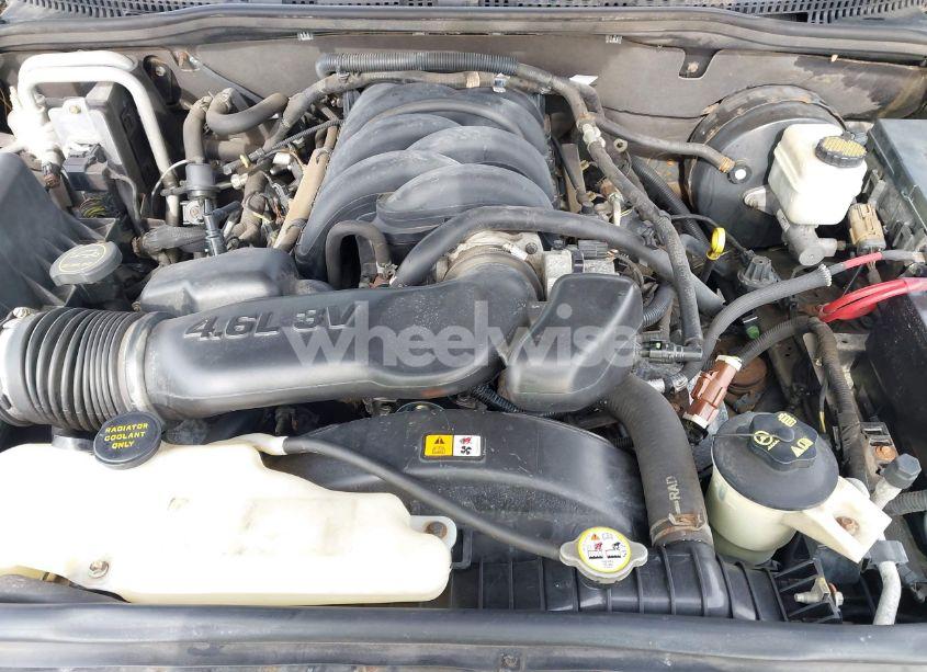 Photo 10 of 2006 Ford Explorer XLT (VIN 1FMEU73836UA58492)