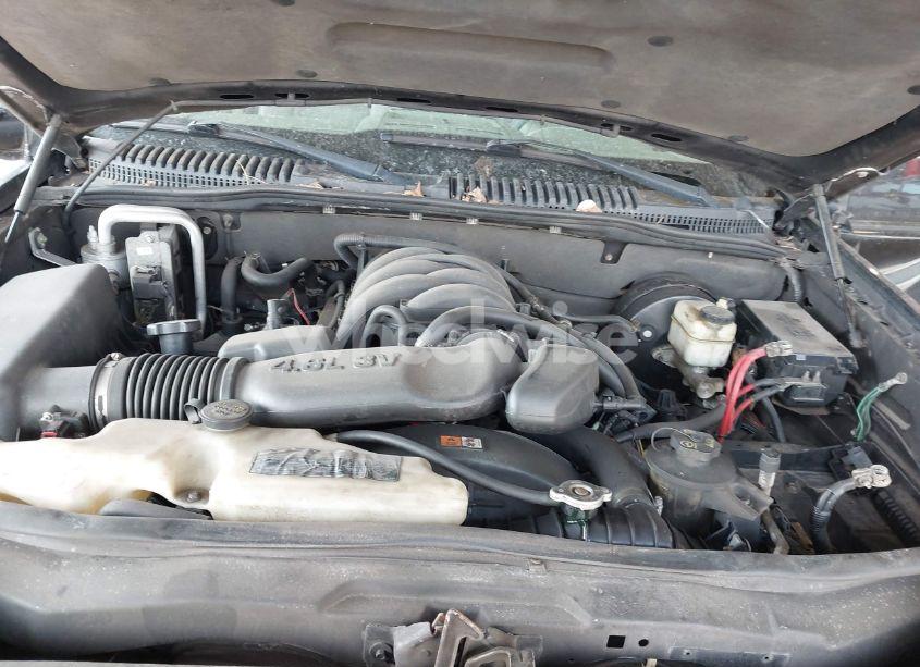 Photo 10 of 2006 Ford Explorer XLT (VIN 1FMEU73846UB53904)