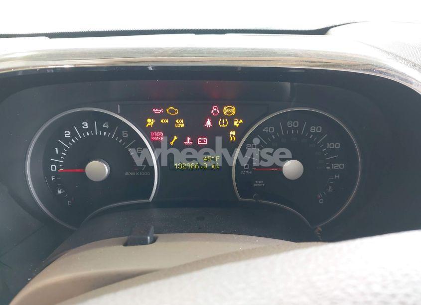 Photo 15 of 2006 Ford Explorer XLT (VIN 1FMEU73846UB53904)