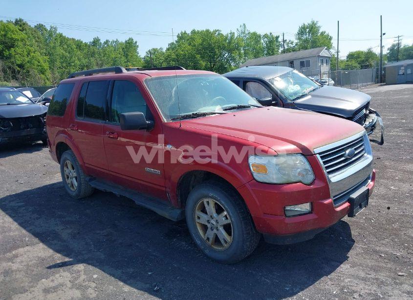 2007 Ford Explorer XLT (VIN 1FMEU73847UB60904) main photo