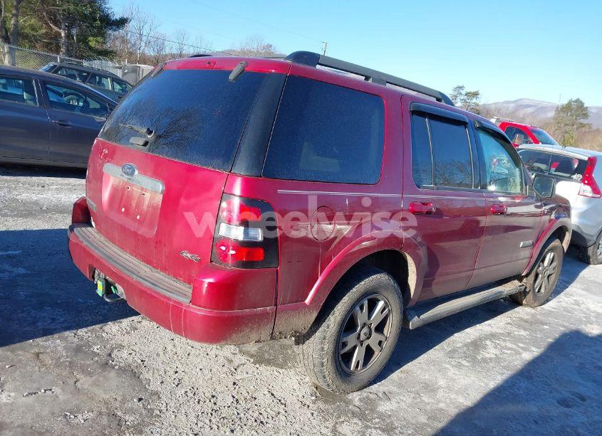 Photo 4 of 2008 Ford Explorer XLT (VIN 1FMEU73848UA24242)