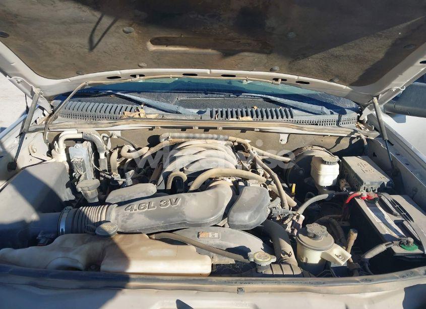 Photo 10 of 2008 Ford Explorer XLT (VIN 1FMEU73848UA69018)