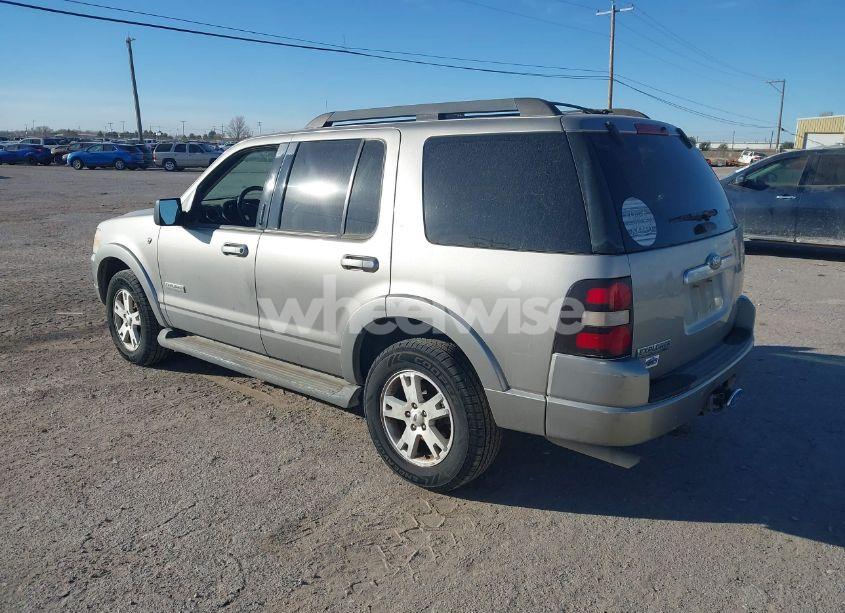 Photo 3 of 2008 Ford Explorer XLT (VIN 1FMEU73848UA69018)