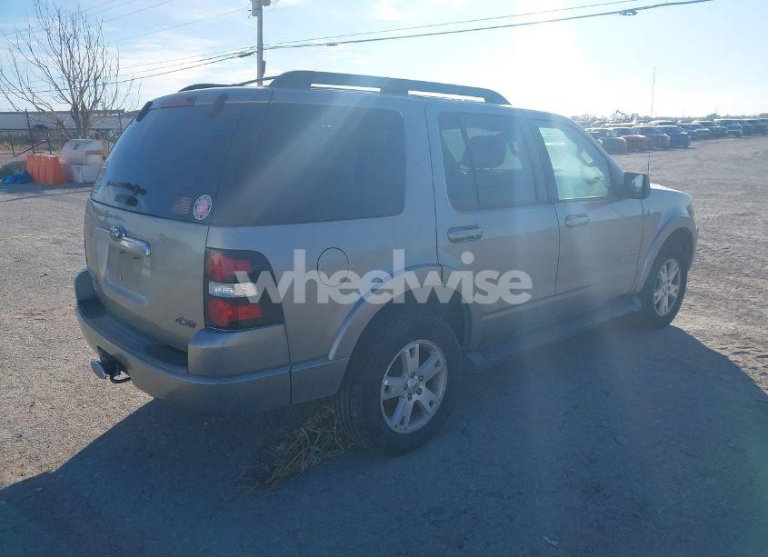 Photo 4 of 2008 Ford Explorer XLT (VIN 1FMEU73848UA69018)