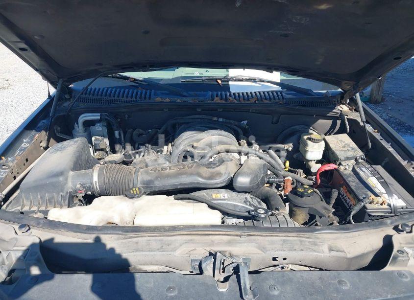 Photo 10 of 2006 Ford Explorer XLT (VIN 1FMEU73886UB29427)