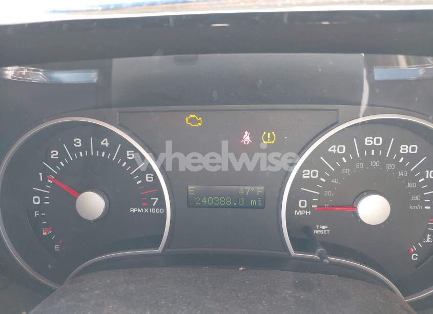 Photo 7 of 2006 Ford Explorer XLT (VIN 1FMEU73886UB29427)