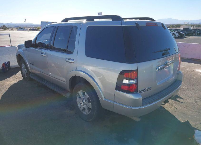 Photo 3 of 2008 Ford Explorer XLT (VIN 1FMEU73888UA84864)