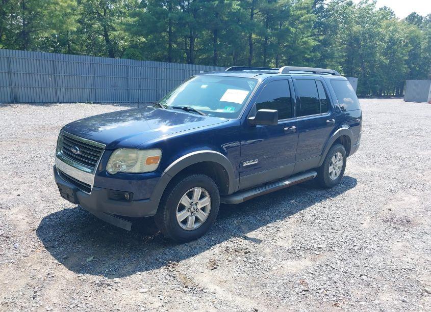 Photo 2 of 2006 Ford Explorer XLT (VIN 1FMEU73E06UA64188)