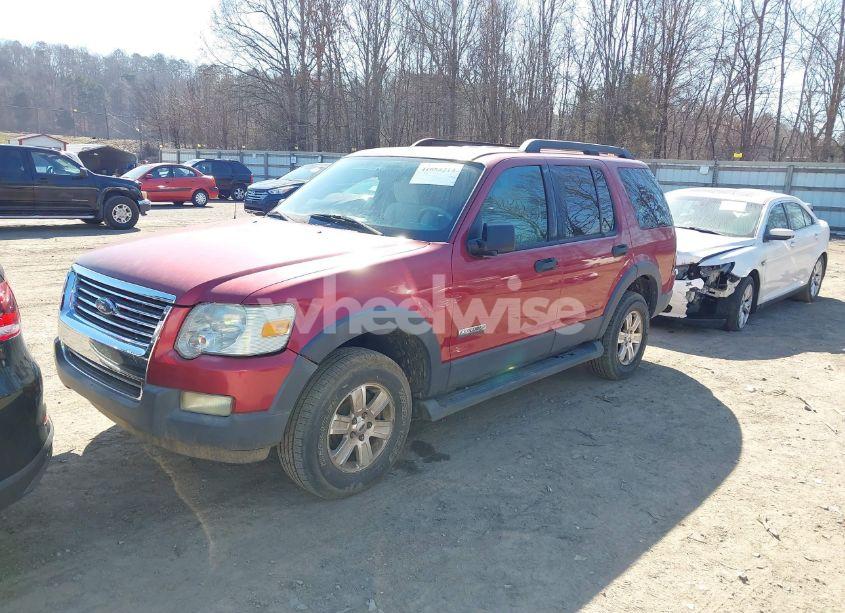 Photo 2 of 2006 Ford Explorer XLT (VIN 1FMEU73E06UA70914)