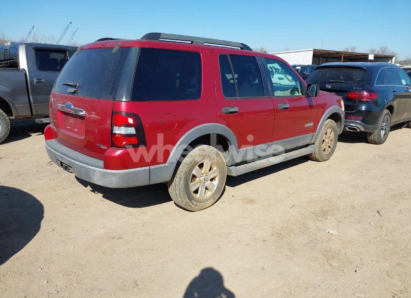 Photo 4 of 2006 Ford Explorer XLT (VIN 1FMEU73E06UA70914)