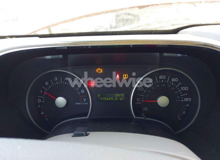 Photo 7 of 2006 Ford Explorer XLT (VIN 1FMEU73E06UA70914)