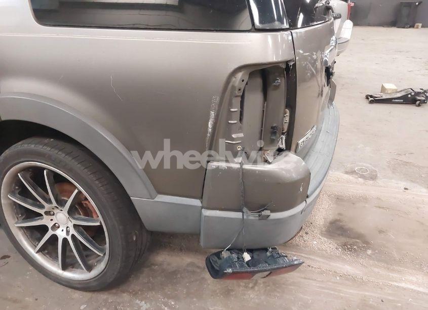 Photo 6 of 2006 Ford Explorer XLT (VIN 1FMEU73E06UB06021)