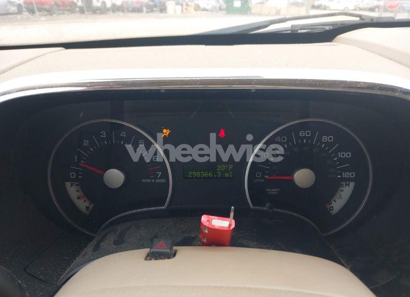 Photo 7 of 2007 Ford Explorer XLT (VIN 1FMEU73E07UB36038)