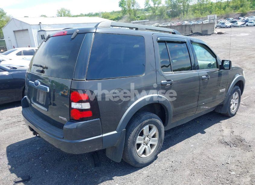 Photo 4 of 2007 Ford Explorer XLT (VIN 1FMEU73E07UB49985)