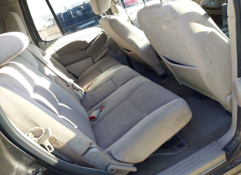 Photo 8 of 2007 Ford Explorer XLT (VIN 1FMEU73E07UB54992)