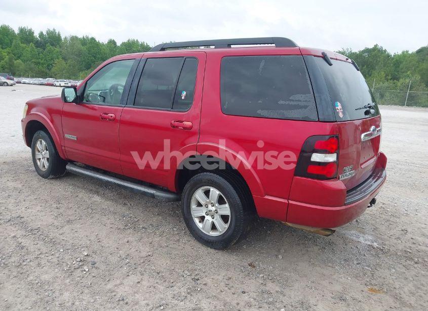 Photo 3 of 2007 Ford Explorer XLT (VIN 1FMEU73E07UB55611)