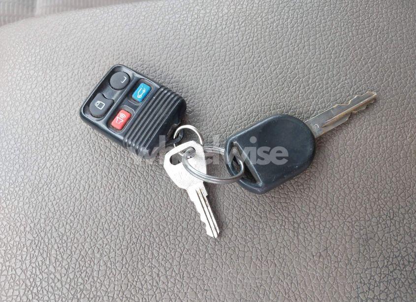 Photo 11 of 2007 Ford Explorer XLT (VIN 1FMEU73E17UA49829)