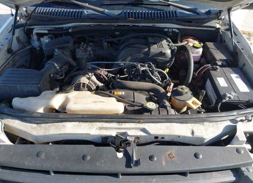 Photo 10 of 2007 Ford Explorer XLT (VIN 1FMEU73E17UA87660)