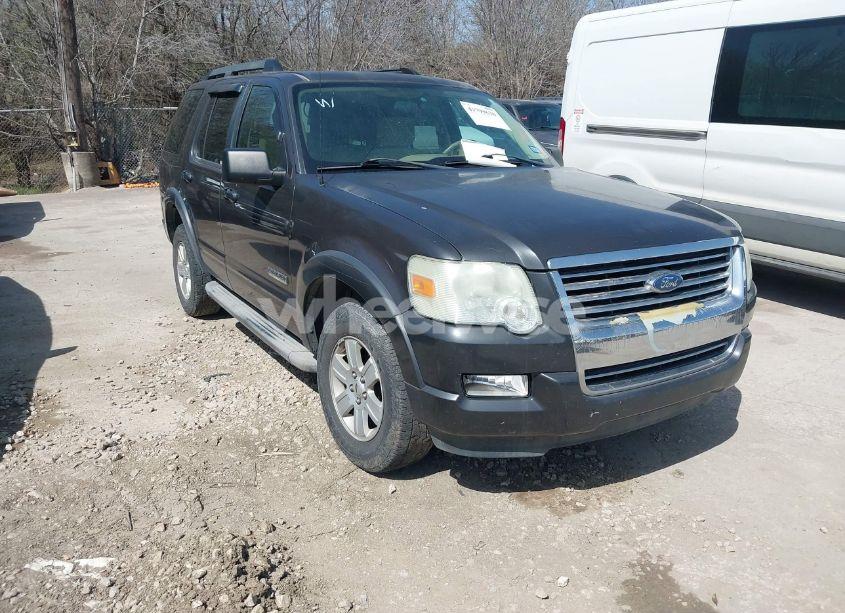 2007 Ford Explorer XLT (VIN 1FMEU73E27UB01016) main photo