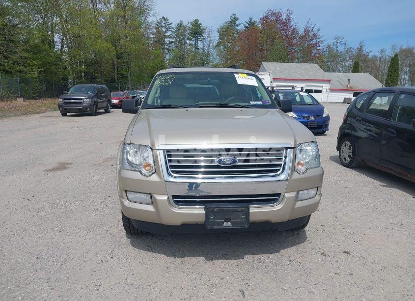 Photo 13 of 2007 Ford Explorer XLT (VIN 1FMEU73E27UB84981)