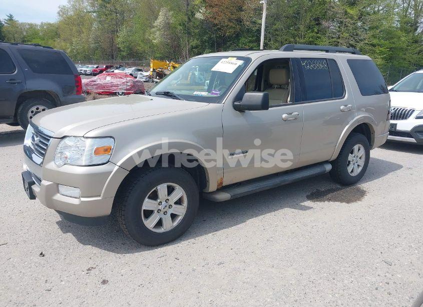 Photo 2 of 2007 Ford Explorer XLT (VIN 1FMEU73E27UB84981)