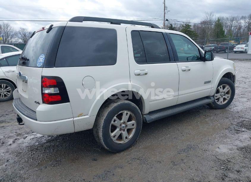 Photo 4 of 2008 Ford Explorer XLT (VIN 1FMEU73E28UA27257)