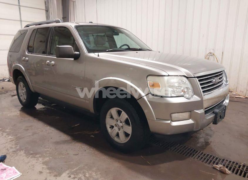 2008 Ford Explorer XLT (VIN 1FMEU73E28UA94764) main photo